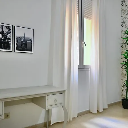 For You Rentals Centrico Apartamento Temporal En La Calle Infanta Inf1A Madrid Exterior foto