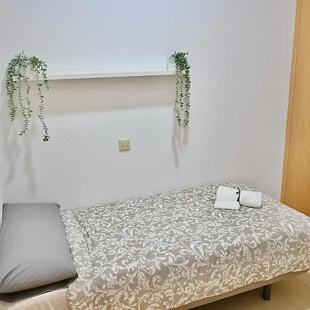 For You Rentals Centrico Apartamento Temporal En La Calle Infanta Inf1A Madrid Exterior foto